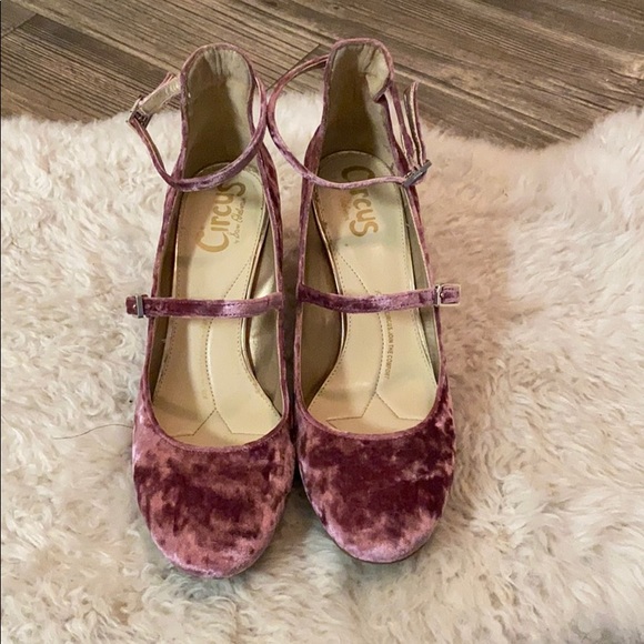 Sam Edelman Circus Velvet pink heels, double strap - Picture 2 of 5